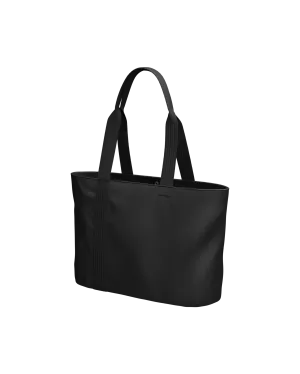 Essential Tote 16L Black Out