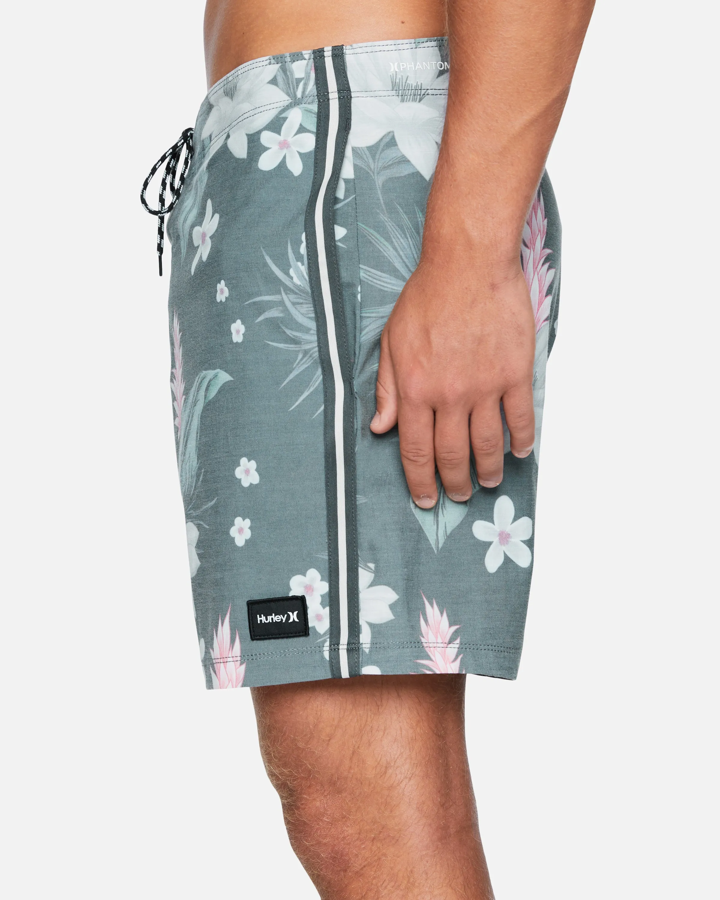 Phantom Naturals Sessions Boardshorts 16"